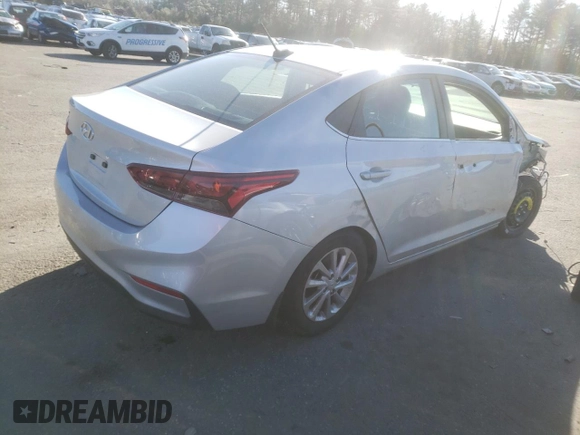 2022 Hyundai Accent SEL with VIN 3KPC24A61NE175874, listed as a Copart auction lot 39651833 with 7,389 mi miles. Bid and sale history available at carsss.com. Image 3.