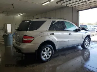 2006 Mercedes-Benz M 350 with VIN 4JGBB86E56A015726, listed as a Copart auction lot 51428725 with 117,497 mi miles and Salvage Title. Bid and sale history available at DreamBid. Image 3.