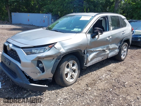 2021 Toyota RAV4 XLE с VIN 2T3P1RFV2MC177476, выставлен на аукционе IAAI как лот 42603949 с пробегом 39 457 миль миль и . История ставок и продаж доступна на DreamBid. Изображение 17.