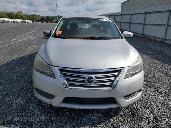 2013 Nissan Sentra SR with VIN 3N1AB7AP5DL692173, listed as a Copart auction lot 52772235 with 123,004 mi miles and Clean Title. Bid and sale history available at carsss.com. Image 5.