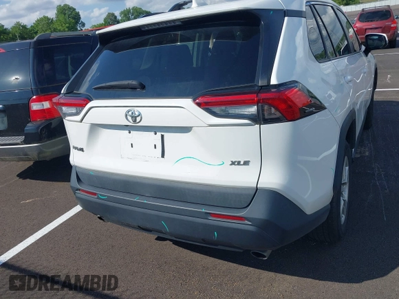 2020 Toyota RAV4 XLE with VIN 2T3W1RFV2LW068363, listed as a IAAI auction lot 42456921 with 125,014 mi miles and . Bid and sale history available at DreamBid. Image 16.