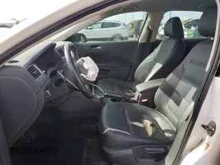2011 Volkswagen Jetta SE with VIN 3VWDX7AJ0BM322566, listed as a Copart auction lot 51536505 with 143,266 mi miles and Salvage title. Bid and sale history available at DreamBid. Image 7.