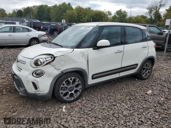 2014 FIAT 500L Trekking with VIN ZFBCFADH1EZ023701, listed as a Copart auction lot 71826844 with 85,849 mi miles and Salvage Title. Bid and sale history available at carsss.com. Image 1.