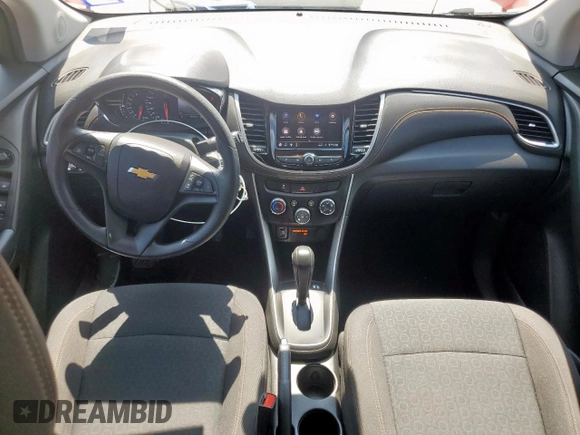 2020 Chevrolet Trax LS with VIN KL7CJKSB8LB350972, listed as a Copart auction lot 59056185 with 41,788 mi miles and Salvage title. Bid and sale history available at DreamBid. Image 8.
