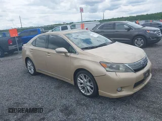 2010 Lexus HS with VIN JTHBB1BA1A2009101, listed as a IAAI auction lot 42204254 with 317,679 mi miles. Bid and sale history available at carsss.com. Image 1.