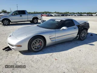 2001 Chevrolet Corvette Z06 with VIN 1G1YY12S115116725, listed as a Copart auction lot 48578685 with 52,988 mi miles and Salvage Title. Bid and sale history available at carsss.com. Image 1.