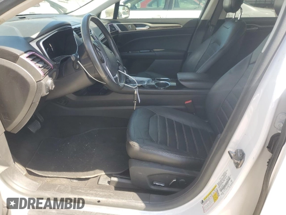 2013 Ford Fusion SE with VIN 3FA6P0HR1DR386576, listed as a Copart auction lot 51641215 with 136,072 mi miles and Salvage title. Bid and sale history available at DreamBid. Image 7.