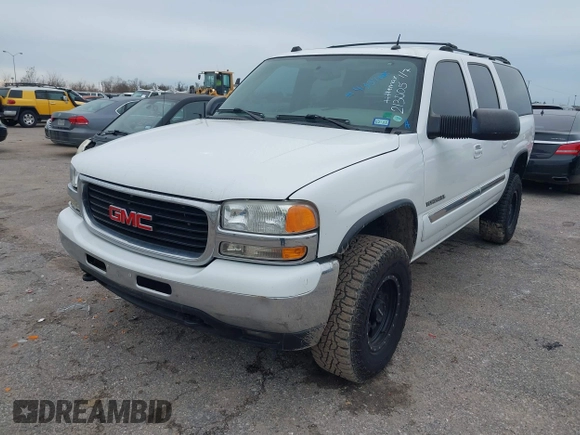 2004 GMC Yukon XL SLT with VIN 3GKGK26G14G213005, listed as a IAAI auction lot 41337600 with 174,730 mi miles. Bid and sale history available at carsss.com. Image 2.