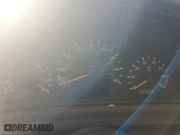 2002 Mercedes-Benz CLK 320/430 with VIN WDBLJ65G12T092383, listed as a Copart auction lot 82833494 with Not Provided miles and Salvage Title. Bid and sale history available at DreamBid. Image 9.