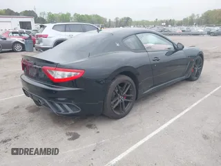 2012 Maserati GranTurismo MC Stradale с VIN ZAM45MLA1C0061579, выставлен на аукционе IAAI как лот 41938411 с пробегом 76 626 миль миль и . История ставок и продаж доступна на DreamBid. Изображение 4.