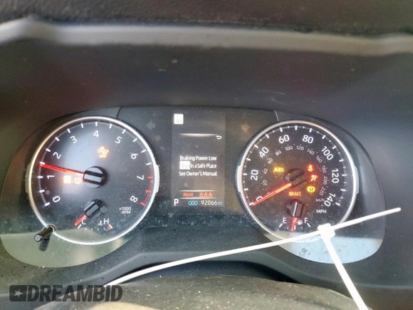 2019 Toyota RAV4 XLE with VIN JTMW1RFV6KD512405, listed as a Copart auction lot 53965385 with 92,066 mi miles and Salvage Title. Bid and sale history available at DreamBid. Image 9.