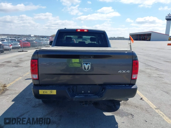 2018 Ram 1500 SSV z VIN 1C6RR7XT1JS270616, wystawiony jako IAAI lot #42080855 z przebiegiem 129 819 mil mil oraz . Historia ofert i sprzedaży dostępna na DreamBid. Obrazek 16.