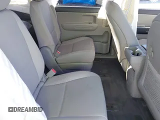 2017 Kia Sedona LX z VIN KNDMB5C10H6223130, wystawiony jako IAAI lot #41332857 z przebiegiem 114 154 mil mil oraz . Historia ofert i sprzedaży dostępna na DreamBid. Obrazek 8.