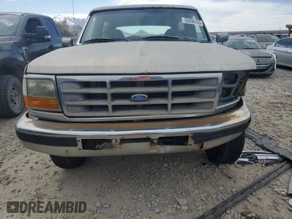 1996 Ford Bronco Custom with VIN 1FMEU15H2TLB39706, listed as a Copart auction lot 52936135 with 202,872 mi miles and Clean title. Bid and sale history available at DreamBid. Image 5.