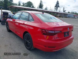 2020 Volkswagen Jetta S z VIN 3VWCB7BU6LM008439, wystawiony jako IAAI lot #42651958 z przebiegiem 62 934 mil mil oraz . Historia ofert i sprzedaży dostępna na DreamBid. Obrazek 3.