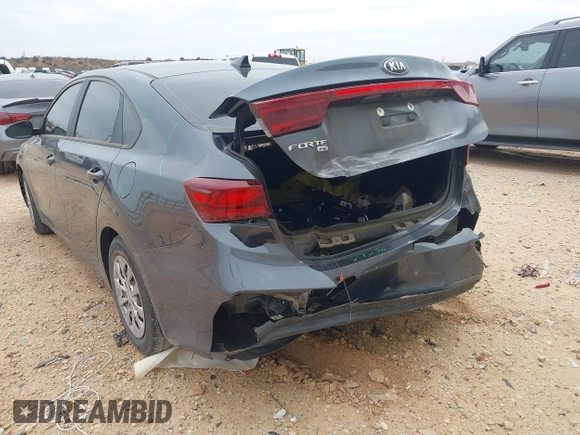 2020 Kia Forte LXS with VIN 3KPF24AD2LE223116, listed as a IAAI auction lot 41794476 with 86,365 mi miles. Bid and sale history available at carsss.com. Image 6.