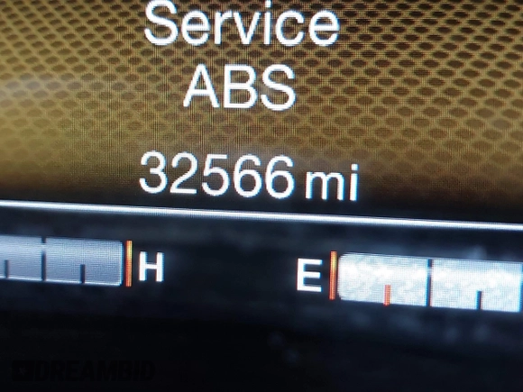 2021 Jeep Renegade Latitude with VIN ZACNJCBB7MPN27999, listed as a IAAI auction lot 42149700 with 32,566 mi miles and . Bid and sale history available at DreamBid. Image 15.