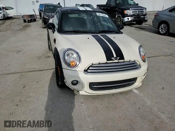 2013 MINI Coupe z VIN WMWSX1C56DT507407, wystawiony jako Copart lot #48176045 z przebiegiem 110 616 mil mil oraz Szkody całkowita. Historia ofert i sprzedaży dostępna na DreamBid. Obrazek 11.