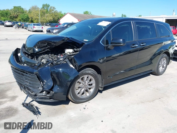 2022 Toyota Sienna XLE with VIN 5TDYRKEC2NS125318, listed as a IAAI auction lot 41764720 with 125,276 mi miles. Bid and sale history available at carsss.com. Image 17.