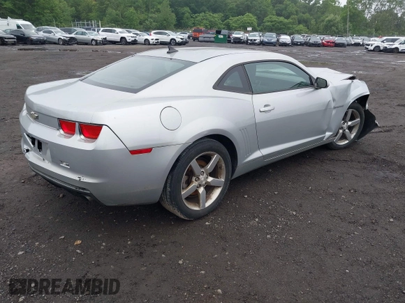 2011 Chevrolet Camaro 1LT with VIN 2G1FB1ED8B9208084, listed as a IAAI auction lot 42523897 with 112,894 mi miles and . Bid and sale history available at DreamBid. Image 4.