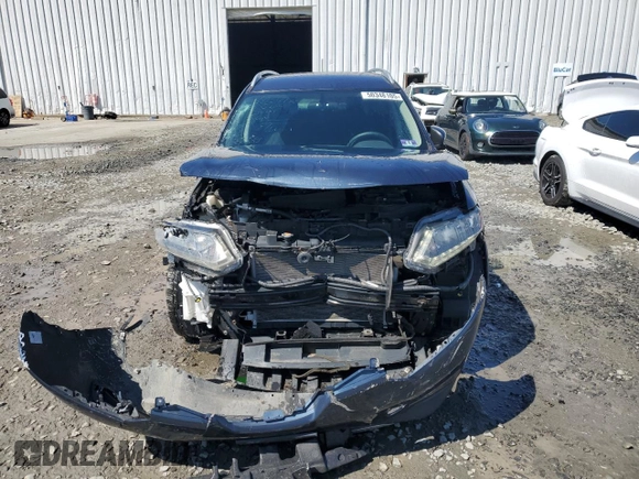 2015 Nissan Rogue SL z VIN 5N1AT2MV8FC915050, wystawiony jako Copart lot #50348105 z przebiegiem 123 072 mil mil oraz Szkoda całkowita • Salvage title. Historia ofert i sprzedaży dostępna na DreamBid. Obrazek 5.