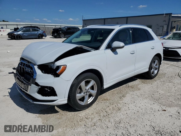 2020 Audi Q3 Premium with VIN WA1AECF38L1052445, listed as a Copart auction lot 51670093 with 61,245 mi miles. Bid and sale history available at carsss.com. Image 1.