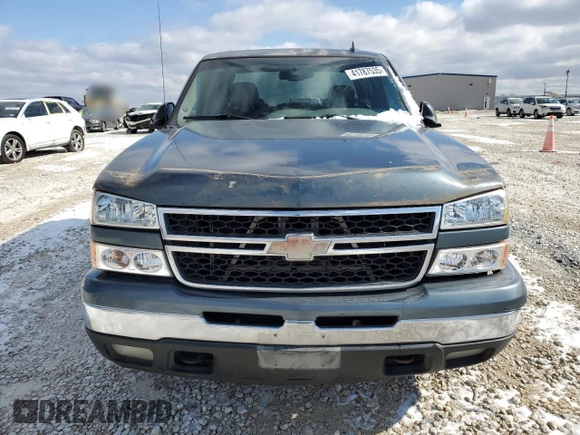 2006 Chevrolet Silverado 1500 LT1 with VIN 2GCEC13T361213949, listed as a Copart auction lot 41787535 with 271,251 mi miles and Salvage Title. Bid and sale history available at carsss.com. Image 5.