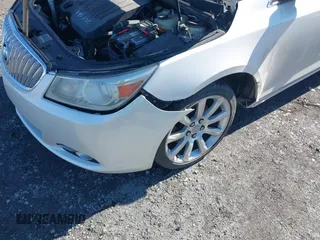 2011 Buick LaCrosse CXS with VIN 1G4GE5ED1BF192324, listed as a IAAI auction lot 41410677 with 203,186 mi miles and . Bid and sale history available at DreamBid. Image 6.