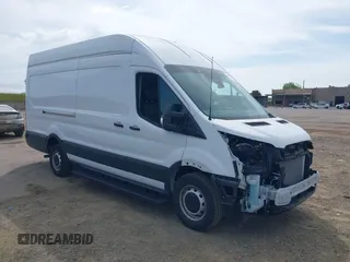 2022 Ford Transit Cargo with VIN 1FTBW3XG9NKA84214, listed as a IAAI auction lot 42033413 with 6,746 mi miles and . Bid and sale history available at DreamBid. Image 1.