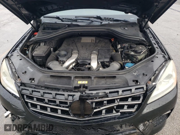 2012 Mercedes-Benz M 550 with VIN 4JGDA7DB4CA049084, listed as a Copart auction lot 42613525 with 88,864 mi miles and Clean title. Bid and sale history available at DreamBid. Image 12.