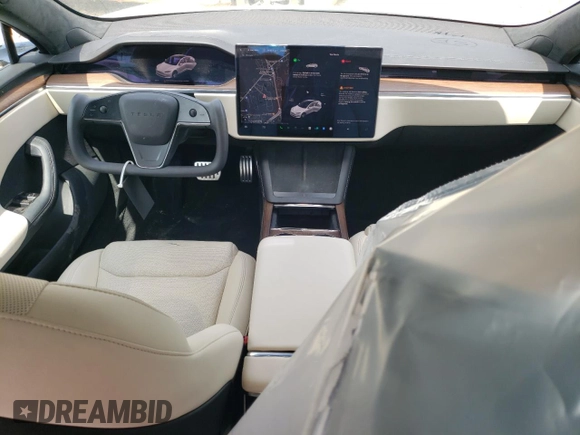 2022 Tesla Model S with VIN 5YJSA1E59NF488969, listed as a Copart auction lot 53686495 with 20,040 mi miles and Salvage Title. Bid and sale history available at DreamBid. Image 8.