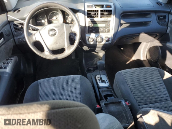 2005 Kia Sportage LX with VIN KNDJE723957107441, listed as a Copart auction lot 41530635 with 146,045 mi miles and Salvage Title. Bid and sale history available at carsss.com. Image 8.