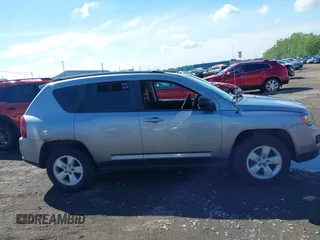 2017 Jeep Compass Sport SE with VIN 1C4NJCBA3HD185854, listed as a IAAI auction lot 42365395 with 100,308 mi miles and . Bid and sale history available at DreamBid. Image 13.