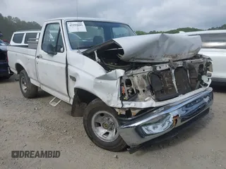 1995 Ford F-150 z VIN 1FTDF15Y2SLA09272, wystawiony jako IAAI lot #42292685 z przebiegiem 179 813 mil mil oraz . Historia ofert i sprzedaży dostępna na DreamBid. Obrazek 1.