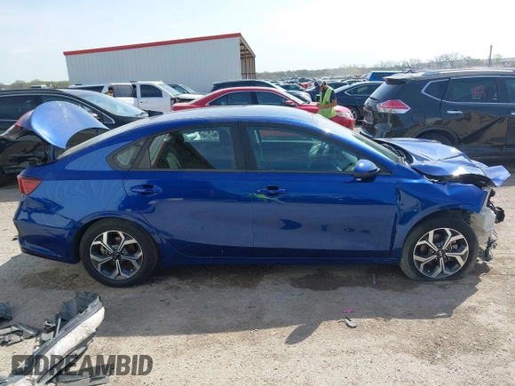2019 Kia Forte LXS with VIN 3KPF24AD0KE008168, listed as a IAAI auction lot 41885551 with 94,256 mi miles and . Bid and sale history available at carsss.com. Image 13.