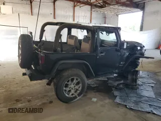 2007 Jeep Wrangler X z VIN 1J4FA24127L193177, wystawiony jako Copart lot #58383395 z przebiegiem Nie podano mil oraz Szkoda całkowita • Salvage title. Historia ofert i sprzedaży dostępna na DreamBid. Obrazek 3.
