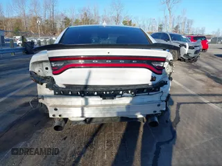 2020 Dodge Charger Scat Pack Widebody z VIN 2C3CDXGJ3LH244092, wystawiony jako IAAI lot #41828294 z przebiegiem 107 568 mil mil oraz . Historia ofert i sprzedaży dostępna na DreamBid. Obrazek 6.