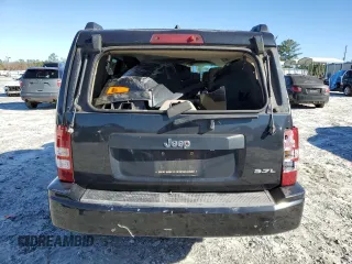 2008 Jeep Liberty Sport with VIN 1J8GP28KX8W236264, listed as a Copart auction lot 84846924 with 226,714 mi miles and Salvage Title. Bid and sale history available at DreamBid. Image 6.