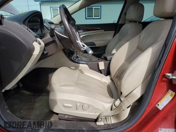 2014 Buick Regal Premium I с VIN 2G4GP5EX5E9205478, выставлен на аукционе Copart как лот 48830565 с пробегом 118 851 миль миль и Списание • Salvage title. История ставок и продаж доступна на DreamBid. Изображение 7.