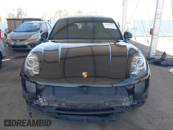 2015 Porsche Macan S with VIN WP1AB2A58FLB51761, listed as a IAAI auction lot 41881994 with 45,540 mi miles. Bid and sale history available at carsss.com. Image 13.