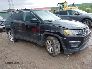 2018 Jeep Compass Latitude with VIN 3C4NJDBB6JT480333, listed as a IAAI auction lot 42308613 with 64,307 mi miles and . Bid and sale history available at DreamBid. Image 1.