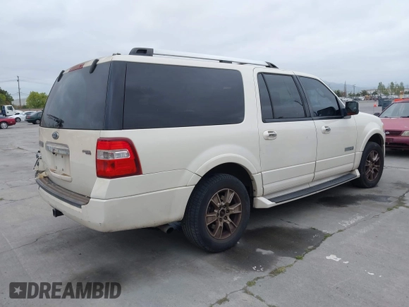 2007 Ford Expedition EL Limited with VIN 1FMFK19557LA45254, listed as a IAAI auction lot 42090464 with 214,144 mi miles. Bid and sale history available at carsss.com. Image 4.