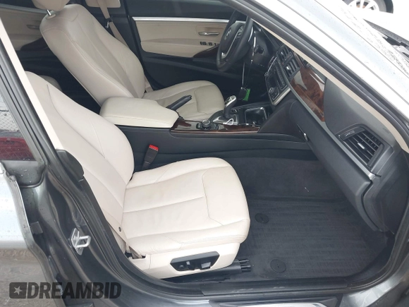 2015 BMW 3 Series 328i Gran Turismo xDrive с VIN WBA3X5C59FD561504, выставлен на аукционе IAAI как лот 41951220 с пробегом 86 649 миль миль и . История ставок и продаж доступна на DreamBid. Изображение 5.