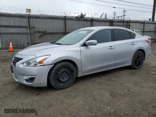 2013 Nissan Altima 2.5 SL with VIN 1N4AL3AP5DC110240, listed as a Copart auction lot 48787525 with 122,157 mi miles and Salvage Title. Bid and sale history available at carsss.com. Image 1.