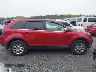 2007 Lincoln MKX z VIN 2LMDU88CX7BJ11750, wystawiony jako IAAI lot #41961981 z przebiegiem 122 701 mil mil oraz . Historia ofert i sprzedaży dostępna na DreamBid. Obrazek 13.