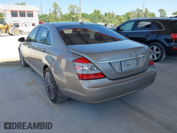 2008 Mercedes-Benz S 550 with VIN WDDNG71X98A232419, listed as a IAAI auction lot 42067244 with 140,192 mi miles and . Bid and sale history available at DreamBid. Image 3.
