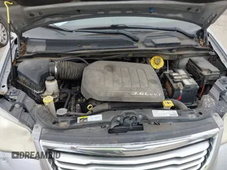 2013 Chrysler Town & Country Touring L with VIN 2C4RC1CG7DR779762, listed as a IAAI auction lot 42118866 with 151,833 mi miles and . Bid and sale history available at DreamBid. Image 10.