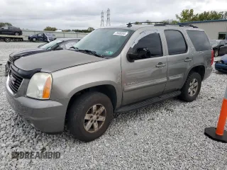 2008 GMC Yukon SLE w/3SB with VIN 1GKFK13008J146222, listed as a Copart auction lot 73406554 with 215,923 mi miles and Clean Title. Bid and sale history available at carsss.com. Image 1.