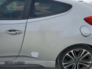 2016 Hyundai Veloster Turbo with VIN KMHTC6AEXGU255318, listed as a Copart auction lot 77101544 with 0 mi miles and Salvage Title. Bid and sale history available at carsss.com. Image 12.