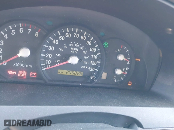 2006 Kia Sorento LX with VIN KNDJD733965596468, listed as a IAAI auction lot 41854438 with 205,028 mi miles and . Bid and sale history available at DreamBid. Image 7.